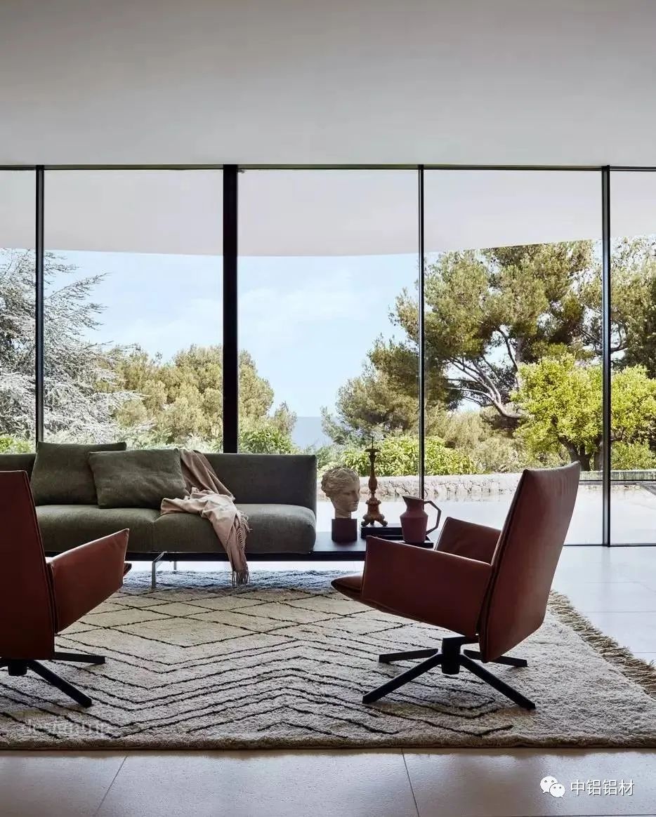 厨房推拉门，搭配现代感设计，让你的家更有品位！